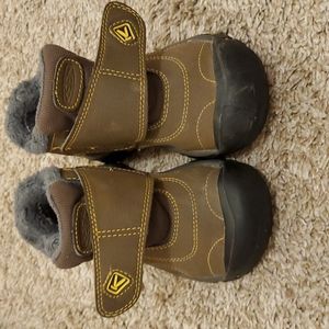 Toddler boots